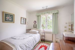 Photo 15- click for photo gallery